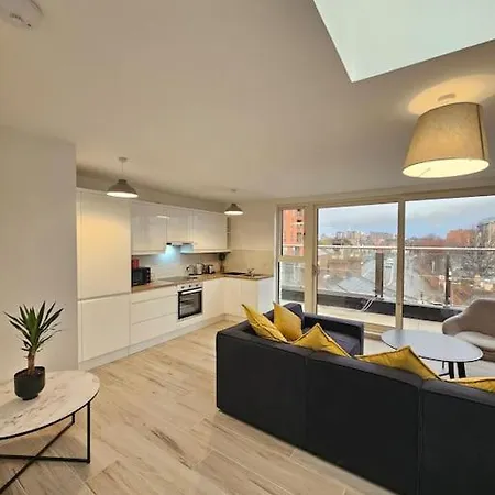 Spacious And Cosy House Appartement