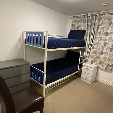 Guest house Airport, Dcu