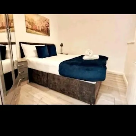 Aparthotel Liffey Suites