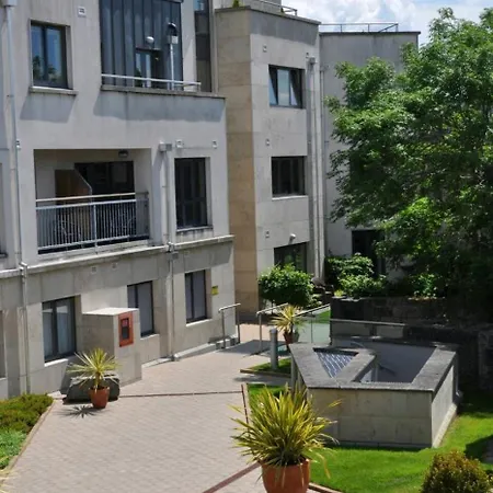 Liffey Suites Aparthotel *