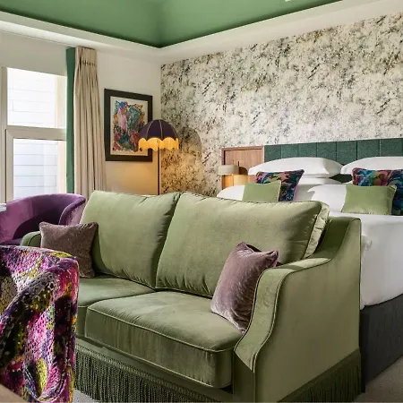 Dylan Hotel 5*