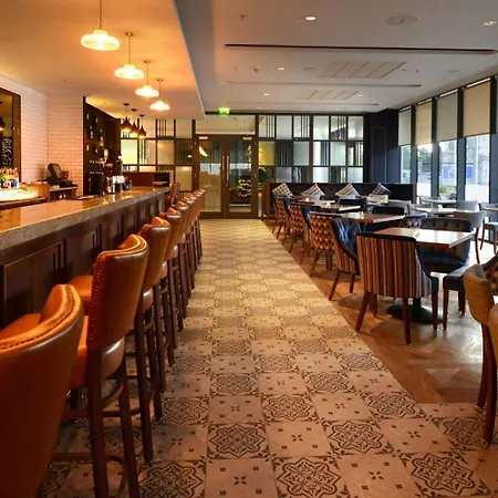 Hilton Kilmainham מלון 4*
