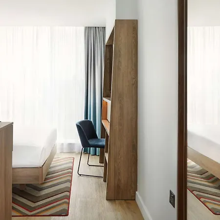 Отель Hampton By Hilton Centre Дублин