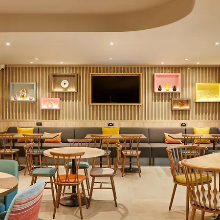Hampton By Hilton Centre 3* Дублин