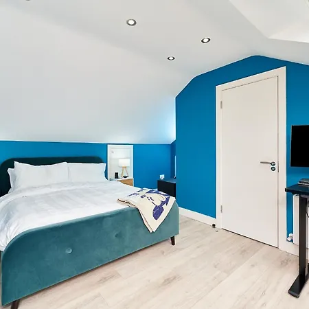 Holiday home Modern Clonsilla Townhouse Sleeps 6