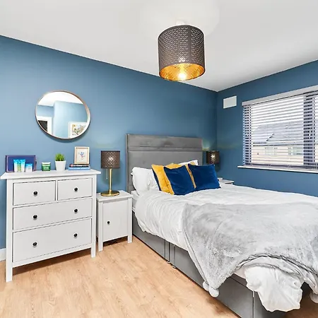 Modern Clonsilla Townhouse Sleeps 6 * Dublin