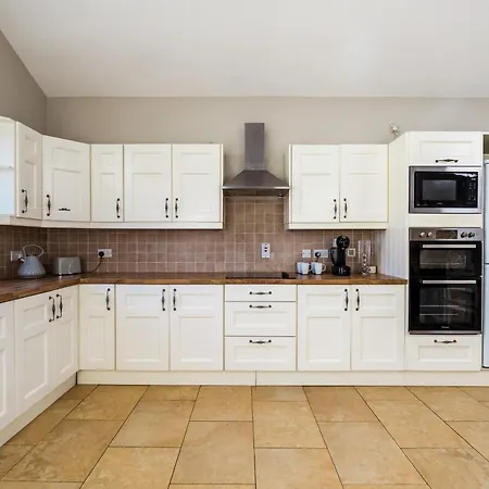 Homestay Airport Dublin