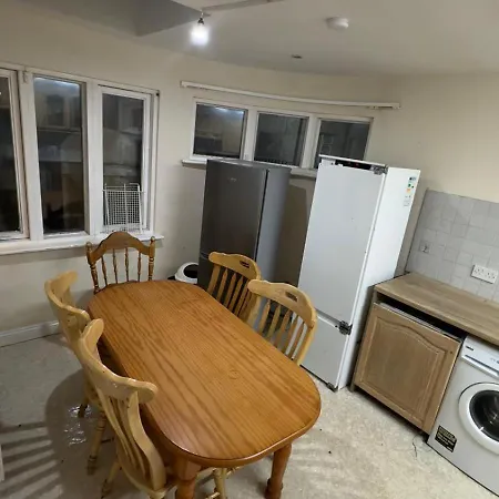 Clontarf 2 Guest house