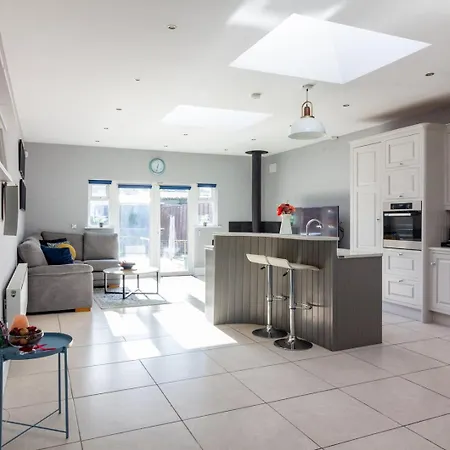 Guestready - Restful In Drimnagh Guest house Dublin
