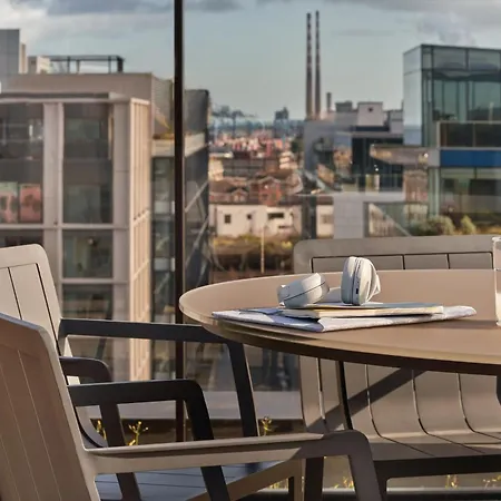 Sonder At Britain Quay Apartahotel