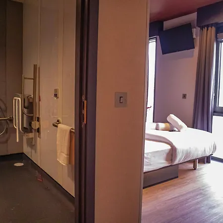 Hotel Easyhotel Dublin