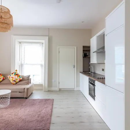 Guest house Guestready - Relax And Explore In Dundrum