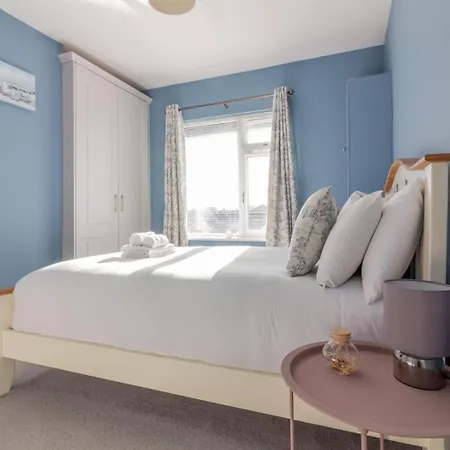 Guestready - Restful In Drimnagh Guest house Dublin