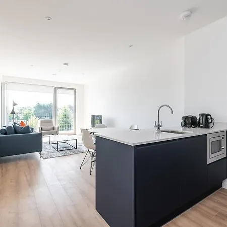 Apartment The Cornerstone One By At *