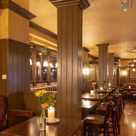 Mcgettigan's Townhouse - Olives & Figs Bistro 3*