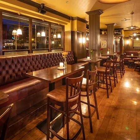 Locanda Mcgettigan's Townhouse - Olives & Figs Bistro