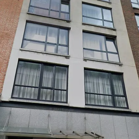 Duplex Talbot Street - City Center Apartment *