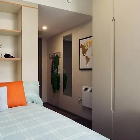 アパート Living Chic Private Ensuite In *