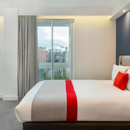 Express Centre By Ihg 3*
