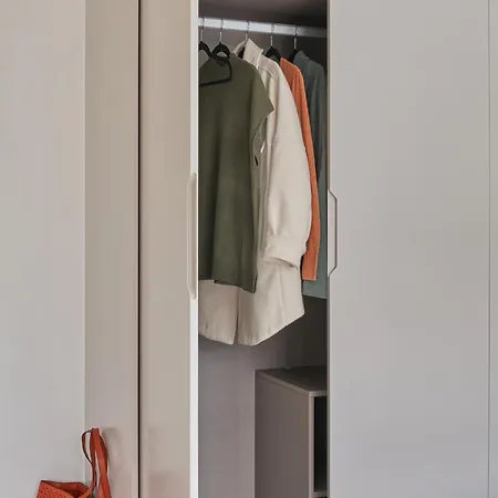 Sonder — Britain Quay 4*