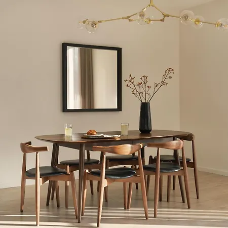 Aparthotel Sonder — Britain Quay
