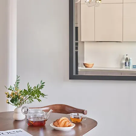 Sonder — Britain Quay 4*