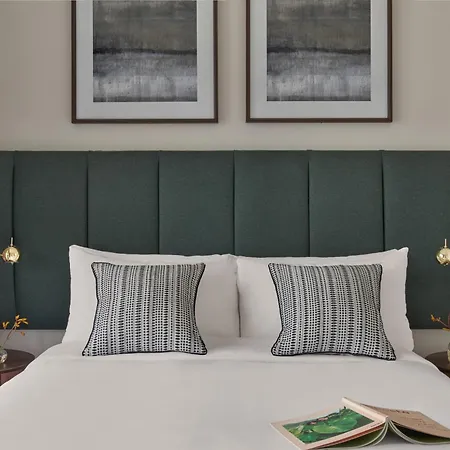 Sonder — Britain Quay 4*