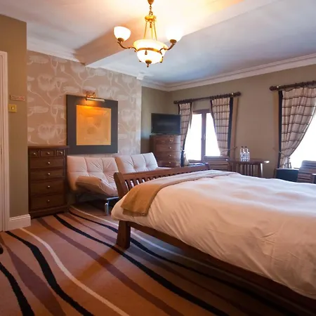 Jackson Court Hotel 2*