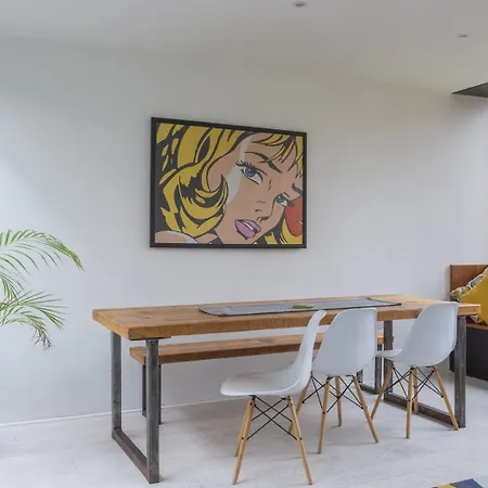 Guestready - Luxurious Ballsbridge House Apartment *