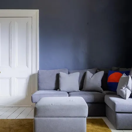 Guestready - Luxurious Ballsbridge House Apartment