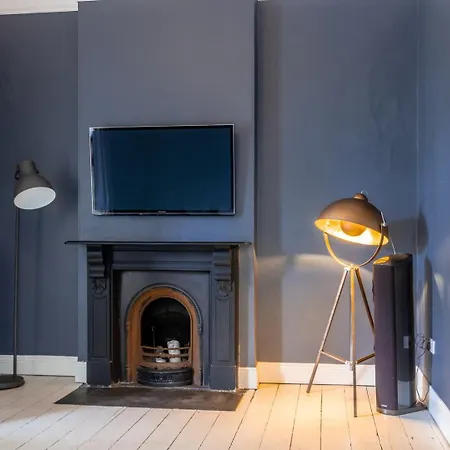 Guestready - Luxurious Ballsbridge House Apartment *