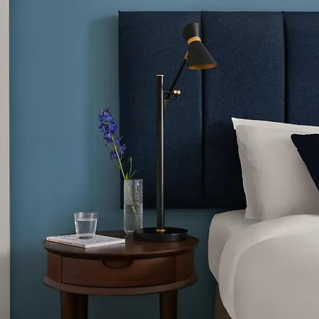 Sonder — Britain Quay 4*