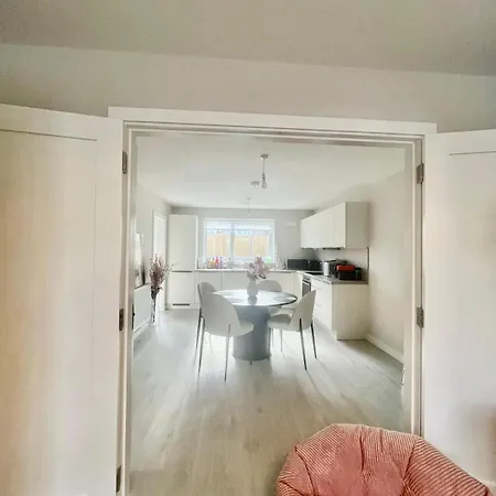 Aderrig Modern Homestay * Dublin