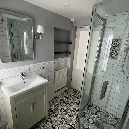 Luxury House Davis Place Christchurch *