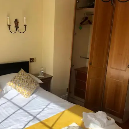 Private Comfortable Bedroom Kwatera prywatna