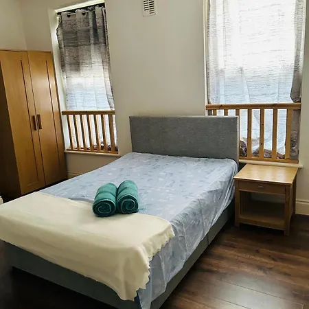 Apartment Budget Studio Rathmines Dublin