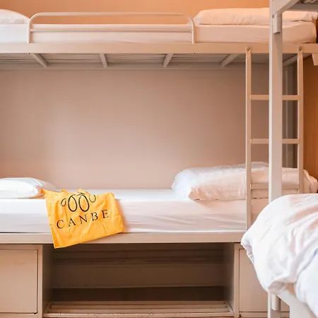 Gardiner House Hostel