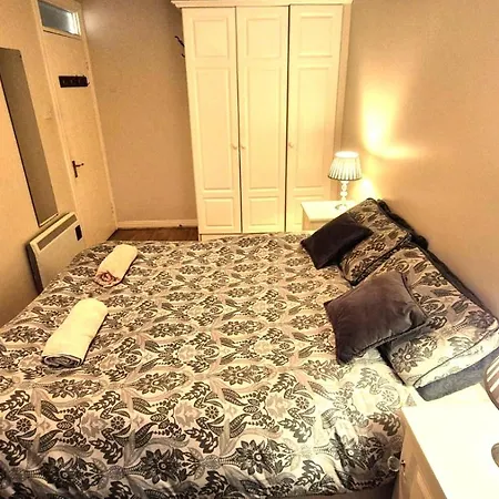 Temple Bar Apt & Apartment *