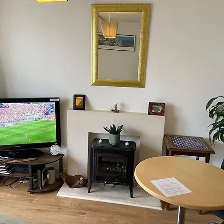 Apartment City Centre Apt With Balcony Great Location & Neighborhood Dublin