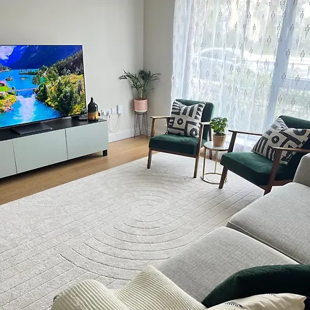 Homestay The Hive - Luxury Ensuite - Full Privacy As Only On The Floor! Dublin