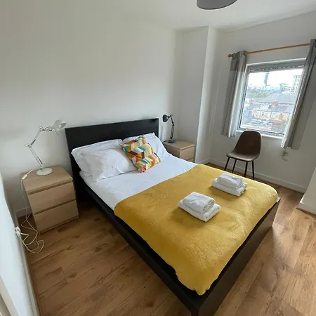 Spacious 3-bed In Center Dublin
