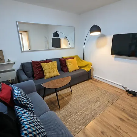 Spacious 3-bed In Center Apartment Dublin