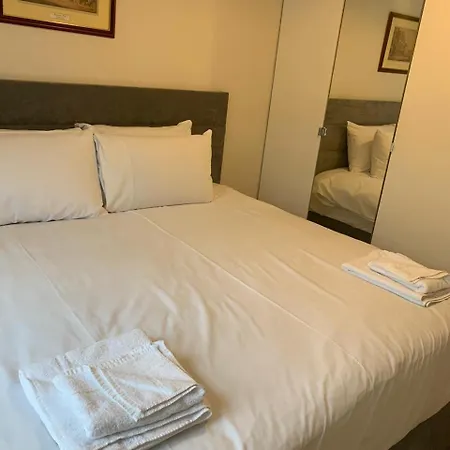 Apartment Luxury Custom Hall City
