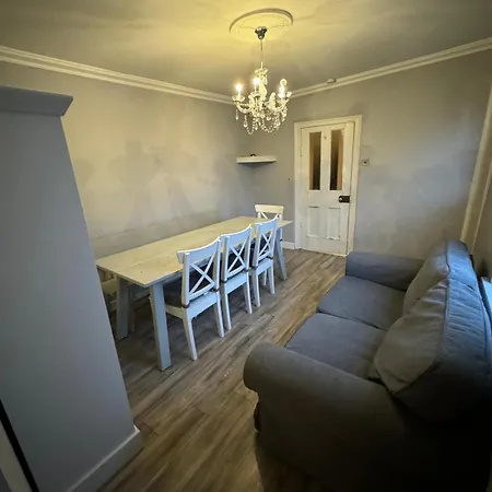 Luxury Triple Near Croke Park -1 Guest house Dublin