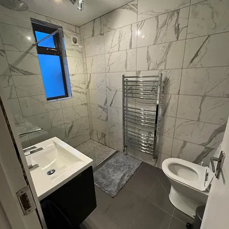 Guest house Extraordinary Double Near Croke Park - 3 *