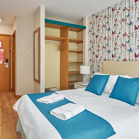 Hostel Abigail's *