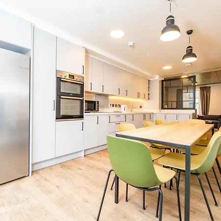 Apartment Modern 3 Bedroom And Private Bedrooms At The Loom In Dublin