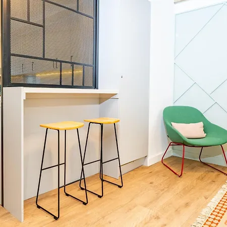 Apartment Modern 3 Bedroom And Private Bedrooms At The Loom In *