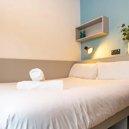 Modern 3 Bedroom And Private Bedrooms At The Loom In Dublin