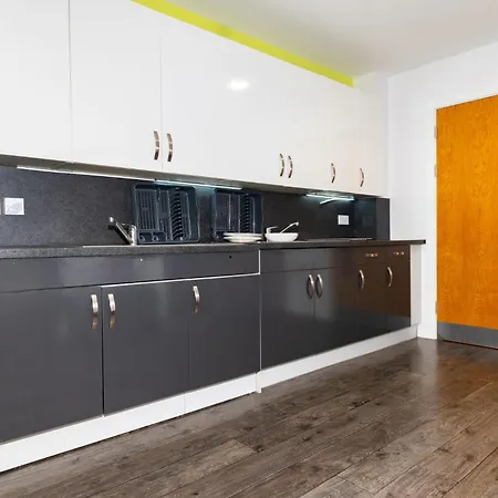 Stylish & Private At Binary Hub In * Dublin